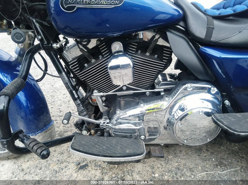 2015 HARLEY-DAVIDSON FLRT FREE WHEELER 1HD1MCM13FB856563