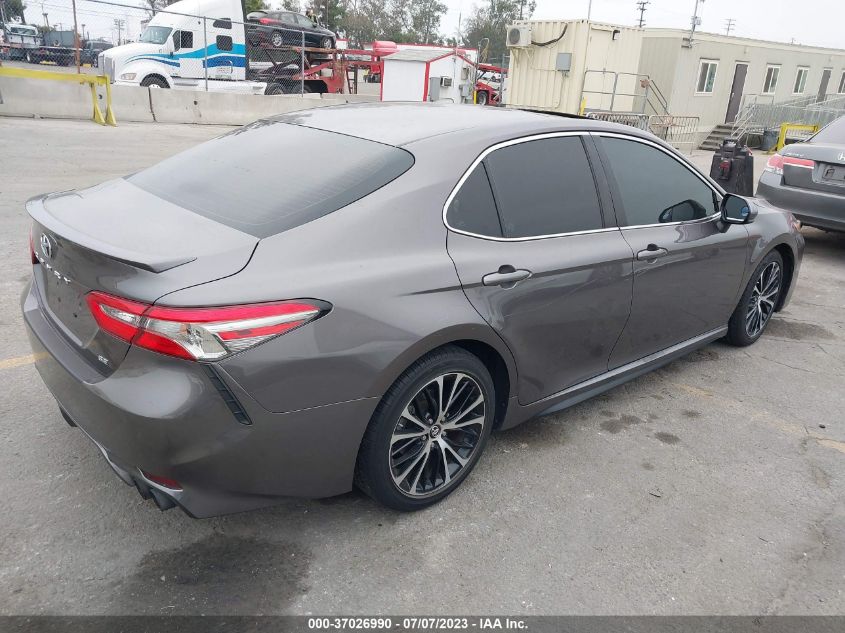 2018 TOYOTA CAMRY L/LE/XLE/SE/XSE - 4T1B11HK0JU039730
