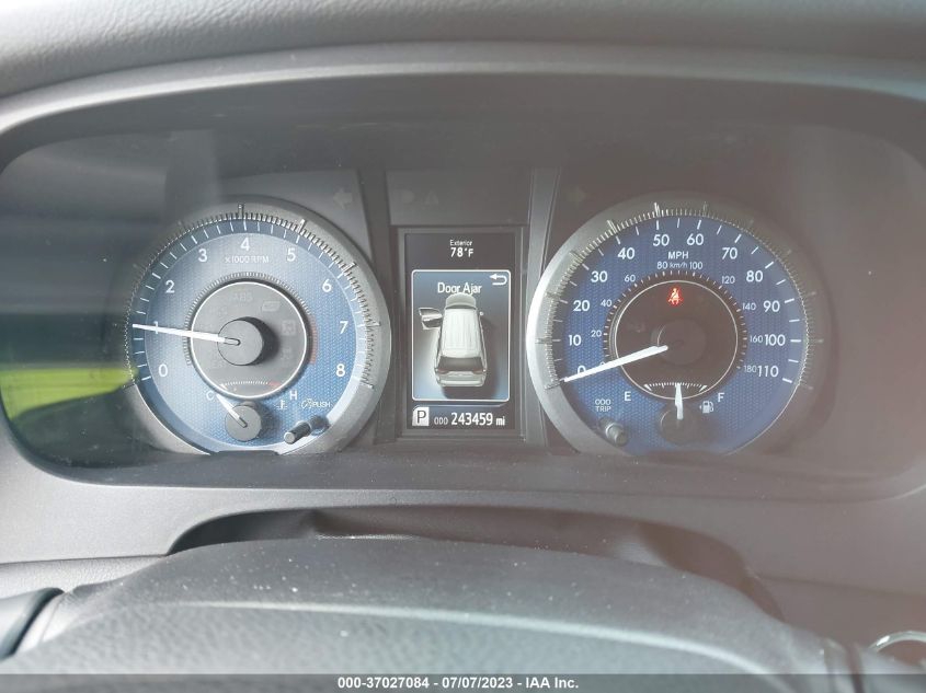 2015 TOYOTA SIENNA XLE/LIMITED - 5TDYK3DCXFS635364