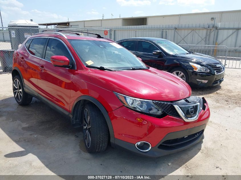 2017 NISSAN ROGUE SPORT SL - JN1BJ1CP4HW023894
