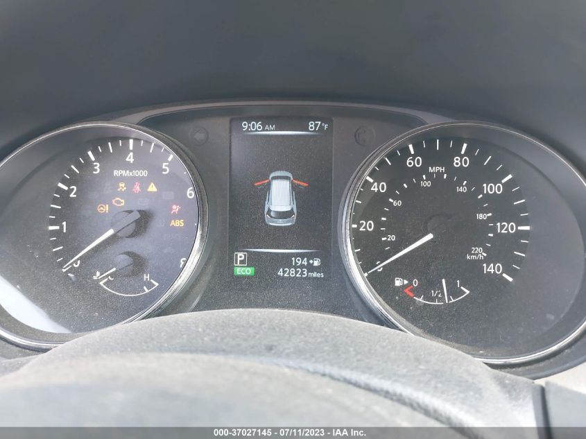 2017 NISSAN ROGUE S/SV - KNMAT2MTXHP550319