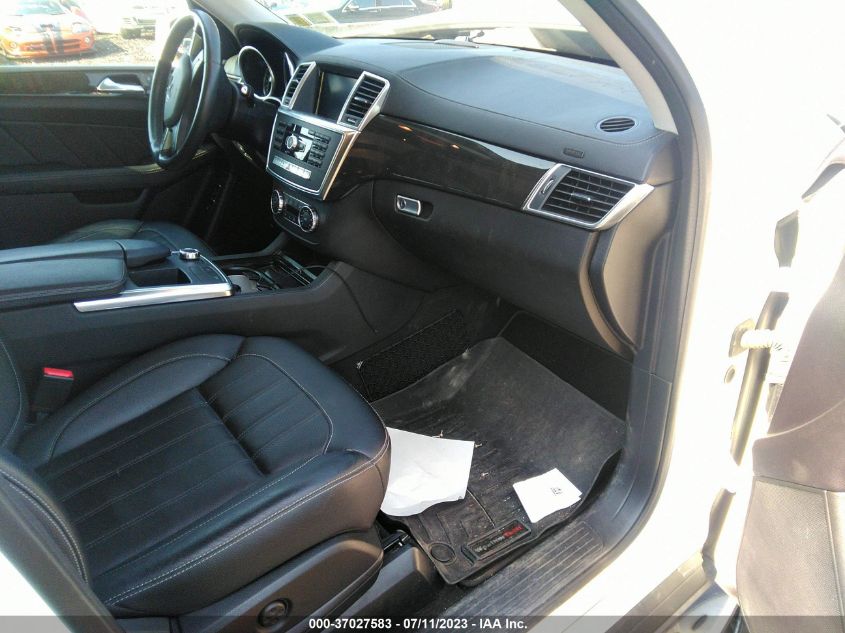 2016 MERCEDES-BENZ GL GL 450 - 4JGDF6EE3GA699633