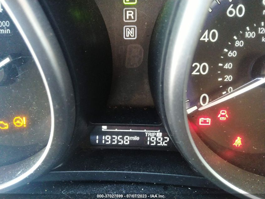 2013 MAZDA MAZDA3 I SV - JM1BL1TG5D1808908