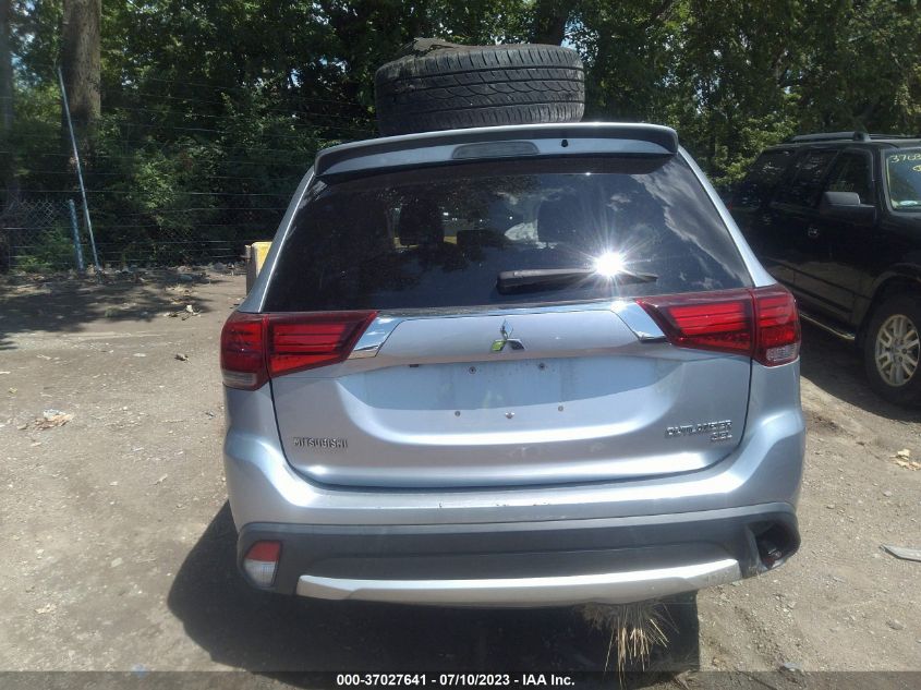 2017 MITSUBISHI OUTLANDER SE/SEL - JA4AZ3A38HZ055771