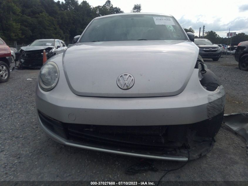 2013 VOLKSWAGEN BEETLE COUPE 2.5L - 3VWJX7AT5DM610588