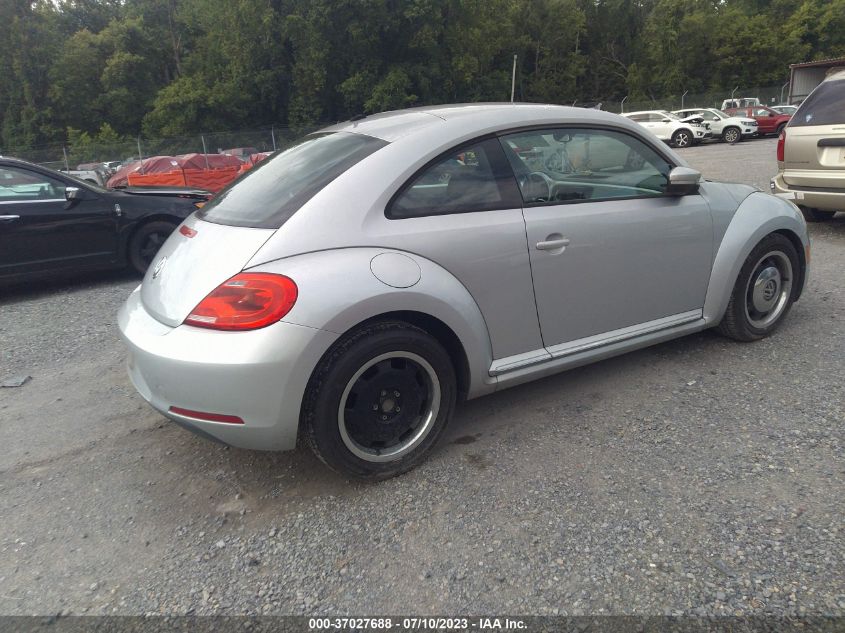 2013 VOLKSWAGEN BEETLE COUPE 2.5L - 3VWJX7AT5DM610588