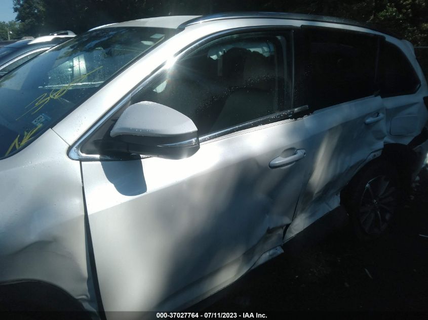 2019 TOYOTA HIGHLANDER SE/XLE - 5TDJZRFH6KS608035