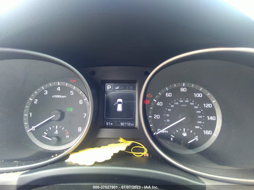 VIN 5XYZTDLB2HG441587 2017 HYUNDAI SANTA FE SPORT 2.4L