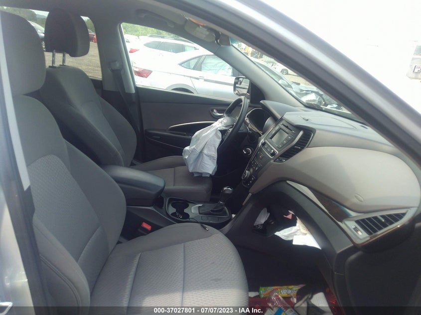 VIN 5XYZTDLB2HG441587 2017 HYUNDAI SANTA FE SPORT 2.4L