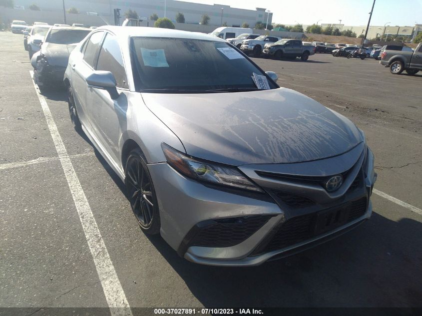 2022 TOYOTA CAMRY HYBRID XSE - 4T1K31AK4NU575090