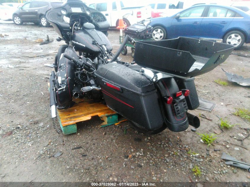 2015 HARLEY-DAVIDSON FLTRXS ROAD GLIDE SPECIAL - 1HD1KTM14FB670858