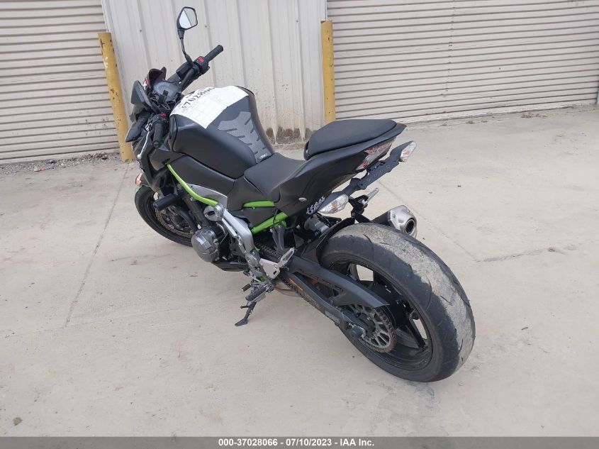 2019 KAWASAKI ZR900 - JKAZR2B13KA031345