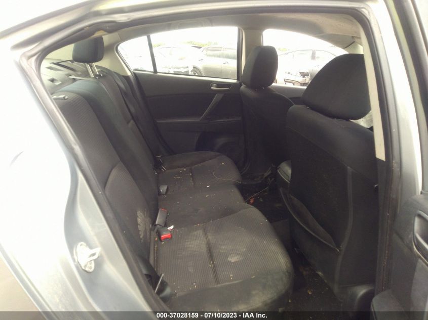 2013 MAZDA MAZDA3 I SV - JM1BL1TF9D1754584