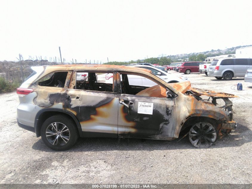 2019 TOYOTA HIGHLANDER LE - 5TDBZRFH9KS990470