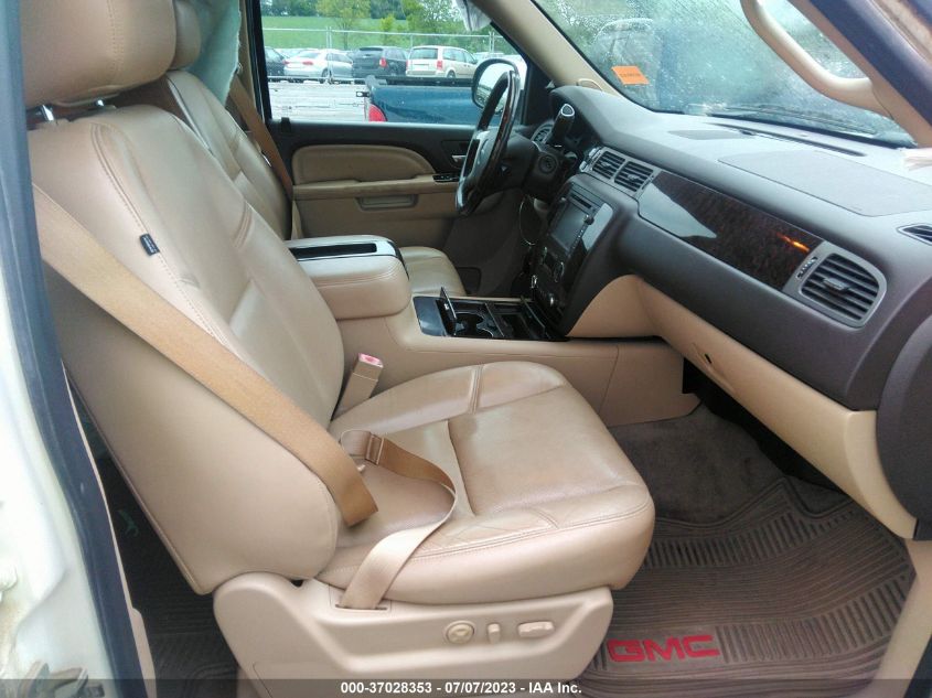 2013 GMC YUKON XL 1500 DENALI 1GKS2MEF5DR323876