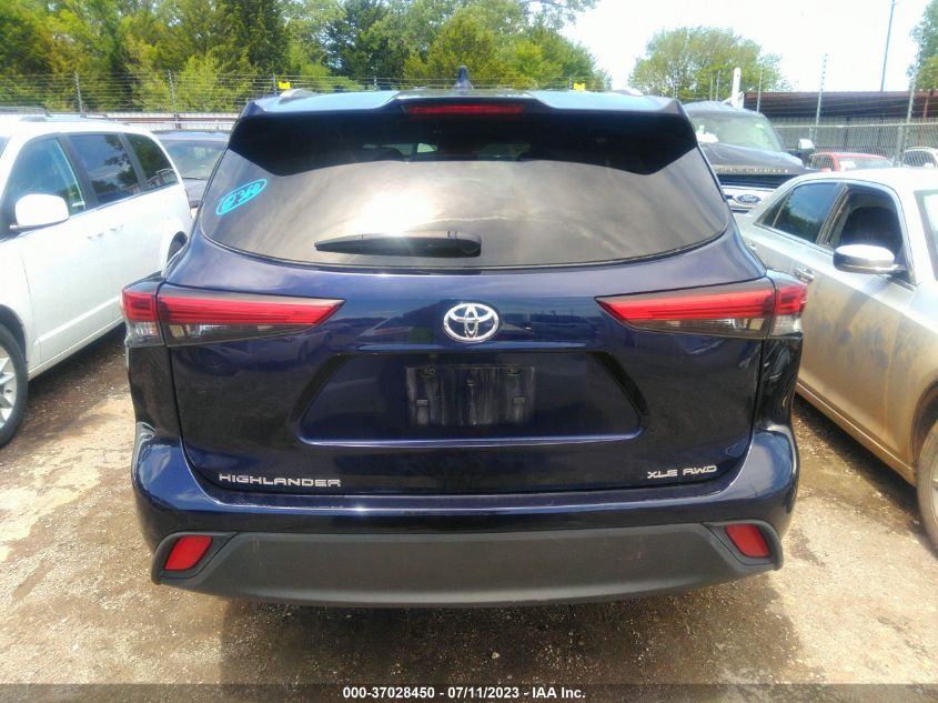 2022 TOYOTA HIGHLANDER XLE - 5TDGZRBH6NS577504