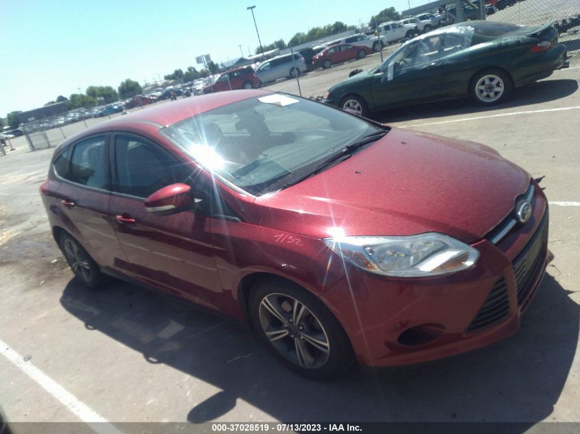 2014 FORD FOCUS SE - 1FADP3K21EL237993