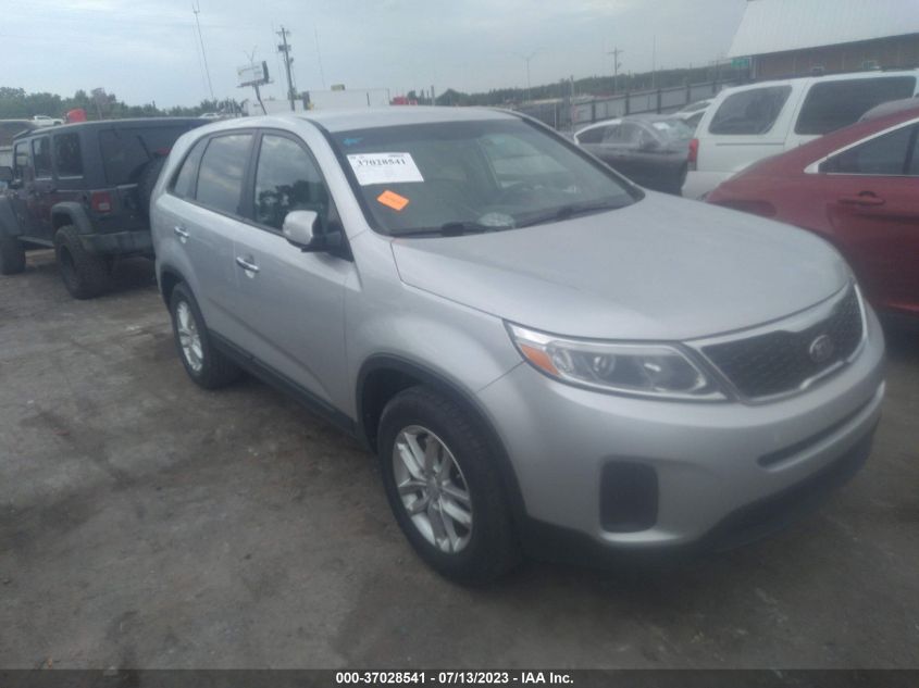 2014 KIA SORENTO LX - 5XYKT3A67EG426550