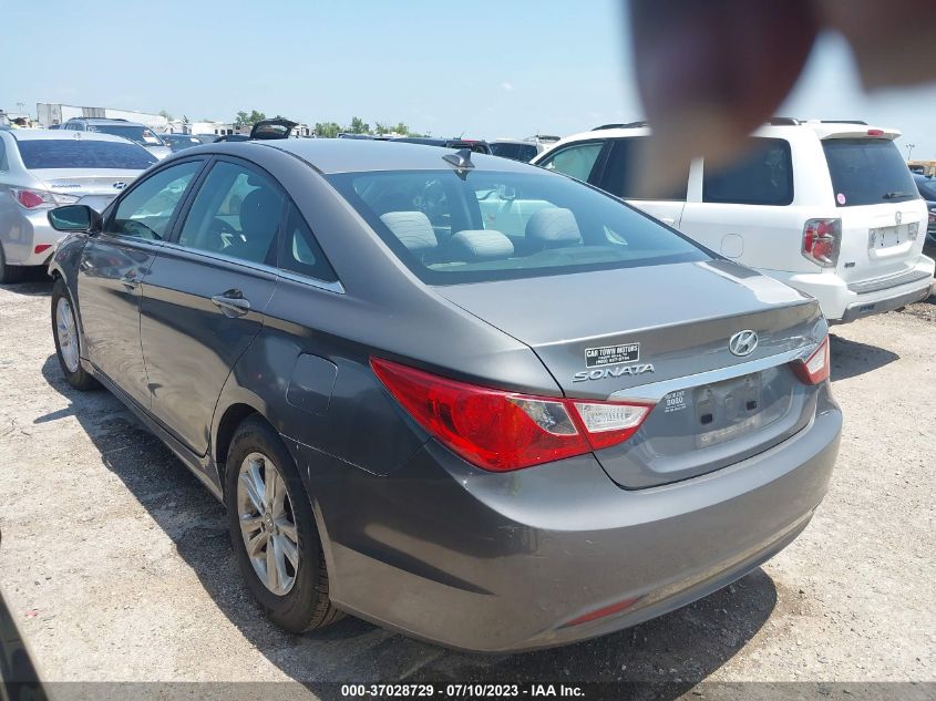 2013 HYUNDAI SONATA GLS - 5NPEB4ACXDH760770