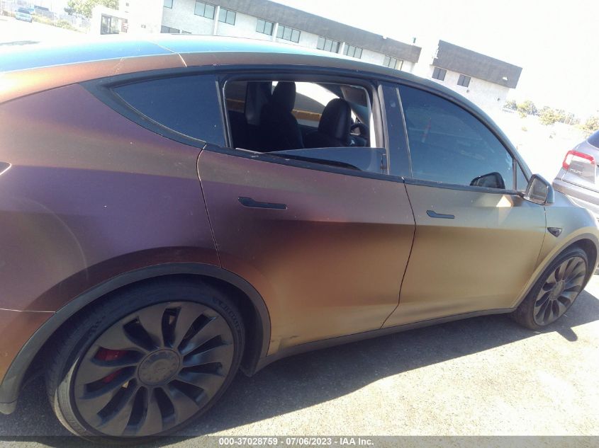2022 TESLA MODEL Y PERFORMANCE - 7SAYGDEF1NF517872