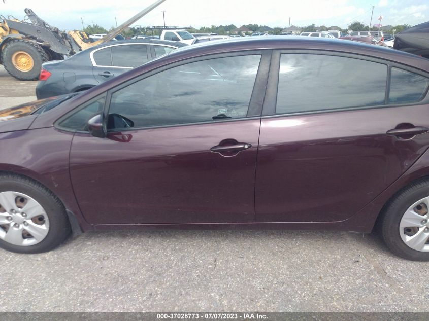 2018 KIA FORTE LX - 3KPFL4A75JE208131