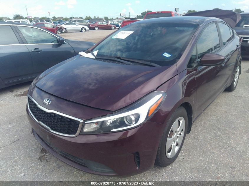 2018 KIA FORTE LX - 3KPFL4A75JE208131