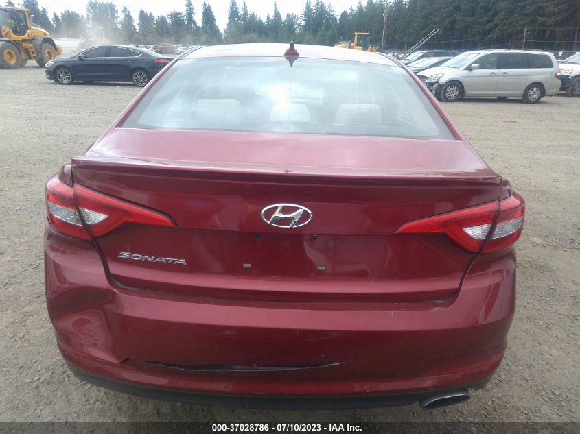 2015 HYUNDAI SONATA 2.4L SE - 5NPE24AF7FH178655