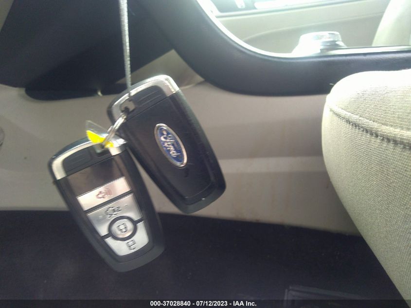 2018 FORD FUSION SE - 3FA6P0HD1JR200695