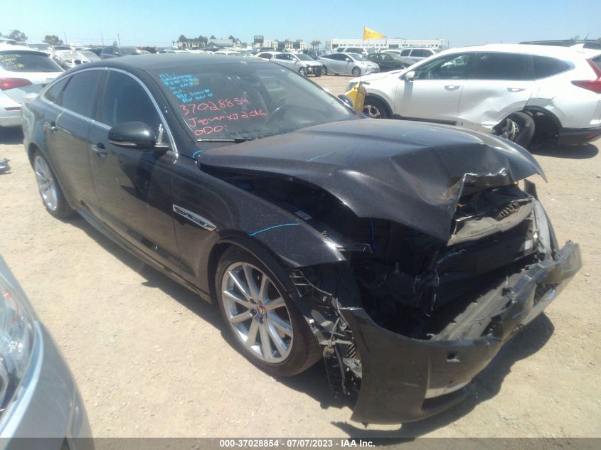 2016 JAGUAR XJ R-SPORT - SAJWJ1CDXG8V95416
