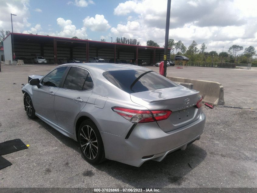 2018 TOYOTA CAMRY LE/SE/XLE/L - 4T1B11HKXJU573110