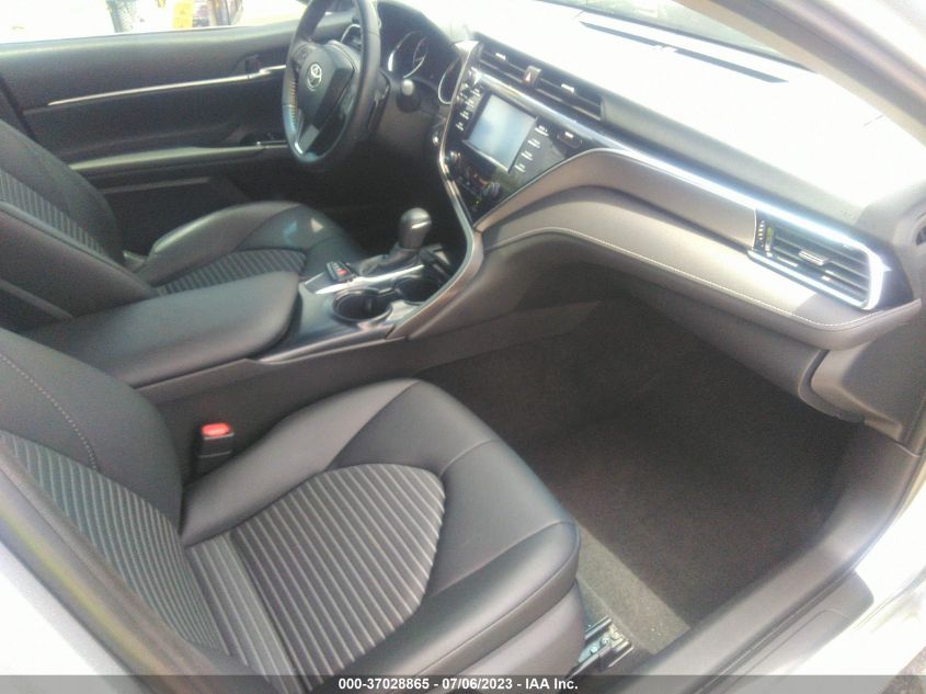 2018 TOYOTA CAMRY LE/SE/XLE/L - 4T1B11HKXJU573110