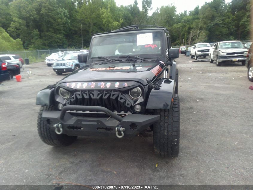 2015 JEEP WRANGLER UNLIMITED SAHARA - 1C4BJWEG8FL772624