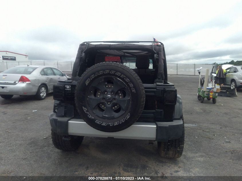 2015 JEEP WRANGLER UNLIMITED SAHARA - 1C4BJWEG8FL772624