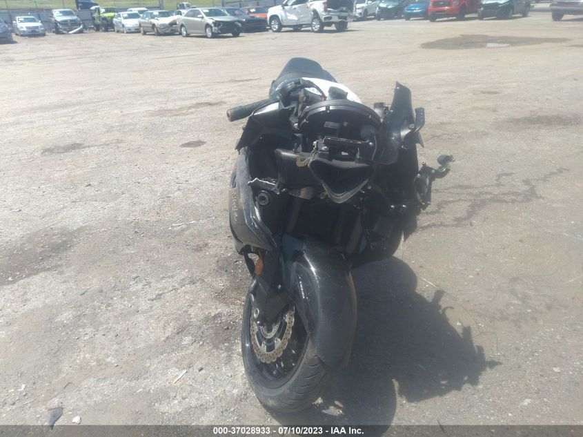 2012 KAWASAKI ZX1400 EC - JKBZXNE19CA000925
