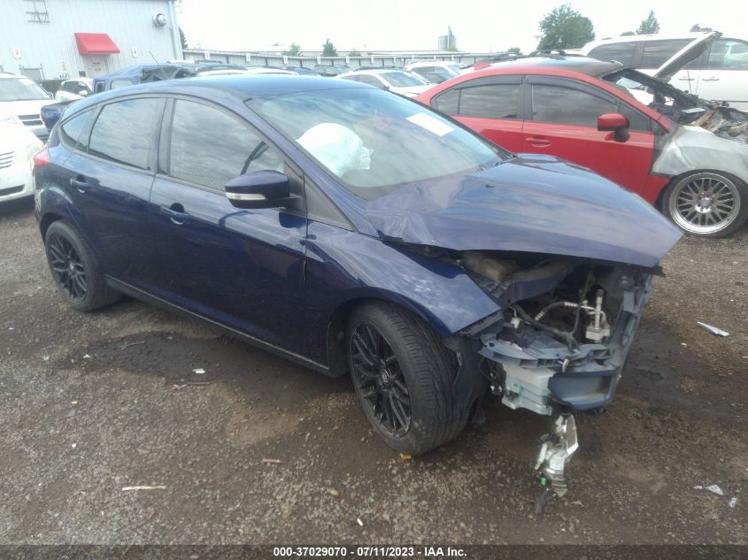 2016 FORD FOCUS SE - 1FADP3K28GL255992