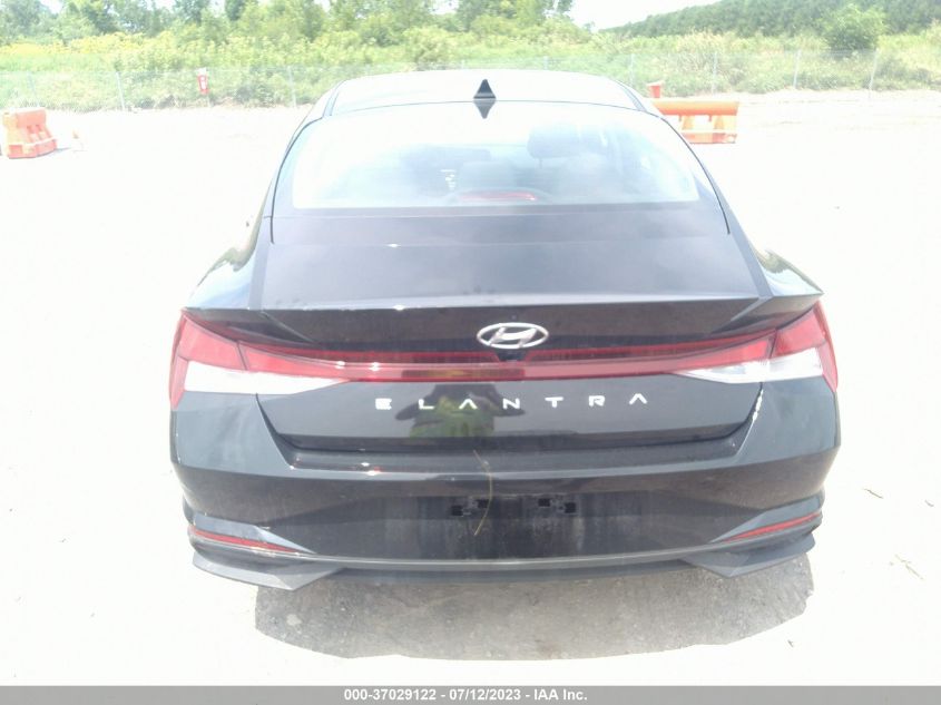 KMHLS4AG1PU545651 Hyundai Elantra SEL 16