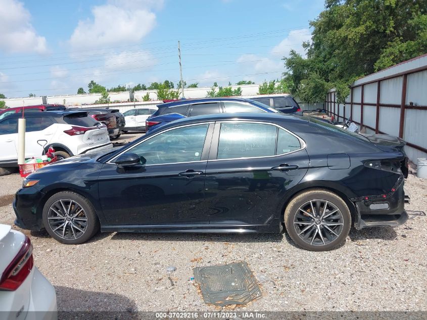 2021 TOYOTA CAMRY SE - 4T1G11AK3MU449765