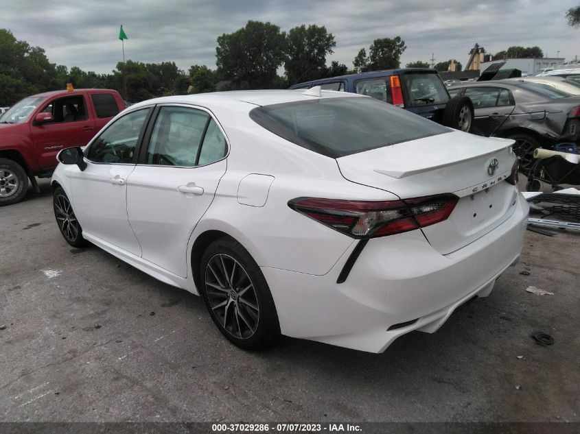 2021 TOYOTA CAMRY SE - 4T1G11AK5MU556543