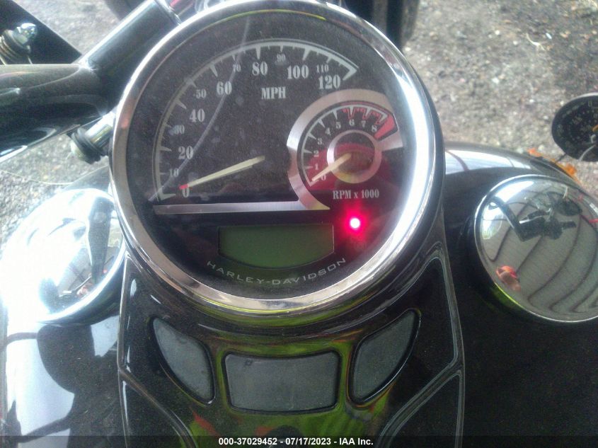 2012 HARLEY-DAVIDSON FLS SOFTAIL SLIM 1HD1JRV21CB042135