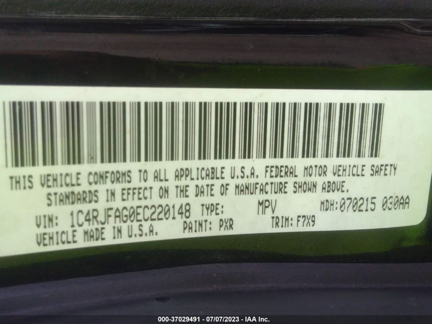 2014 JEEP GRAND CHEROKEE LAREDO - 1C4RJFAG0EC220148