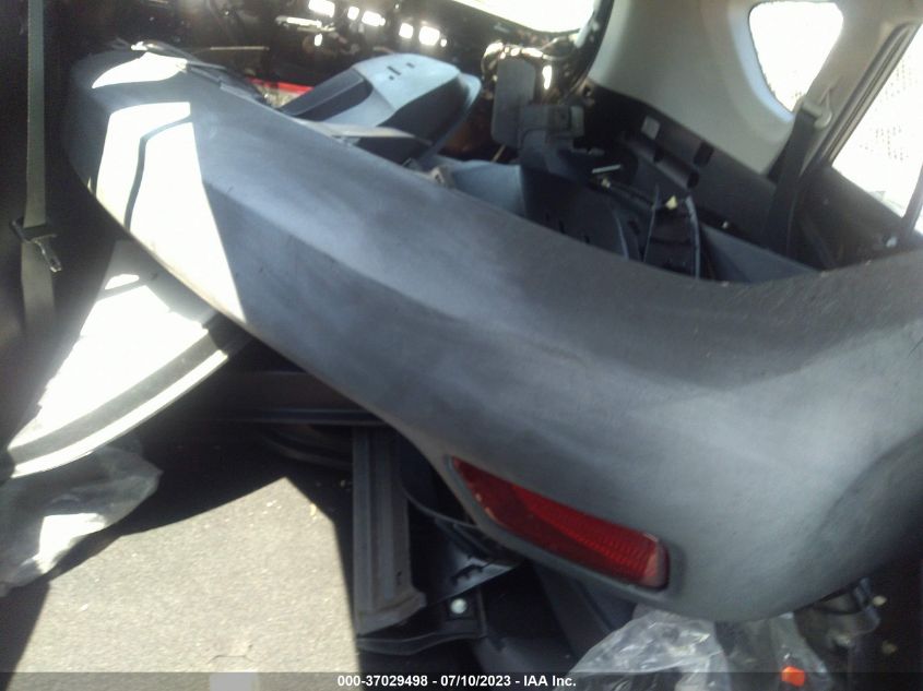 2015 TOYOTA RAV4 LE - 2T3ZFREV4FW137591
