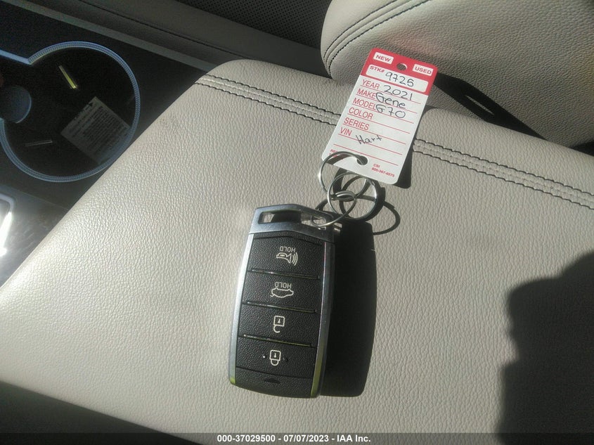 VIN KMTG64LA0MU077198 2021 GENESIS G70