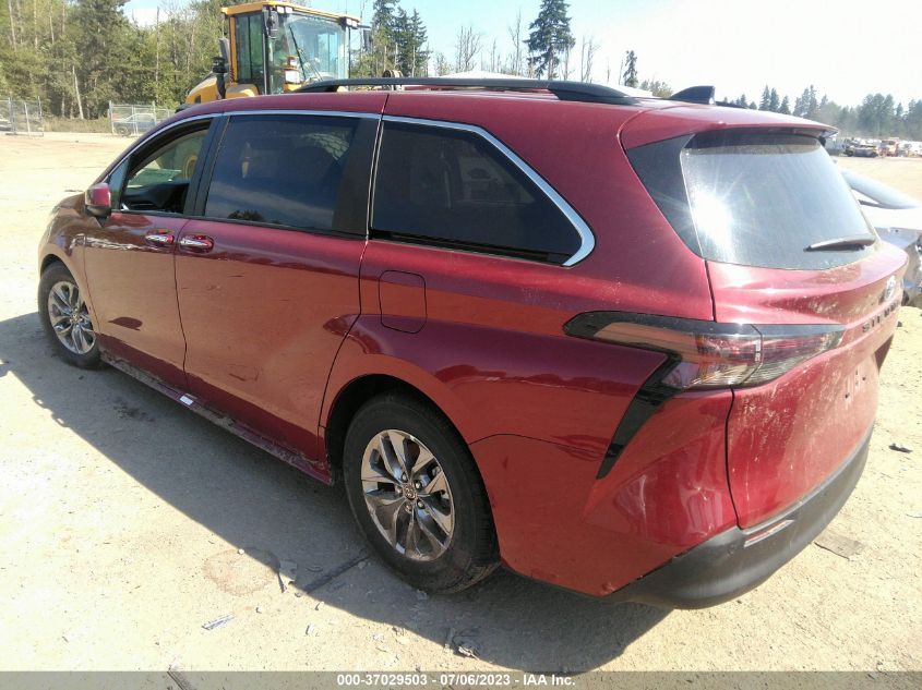 2023 TOYOTA SIENNA XLE - 5TDYRKEC6PS157952