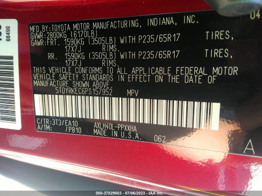 2023 TOYOTA SIENNA XLE - 5TDYRKEC6PS157952
