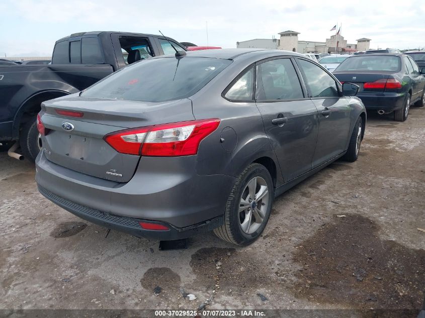 2013 FORD FOCUS SE - 1FADP3F24DL233865