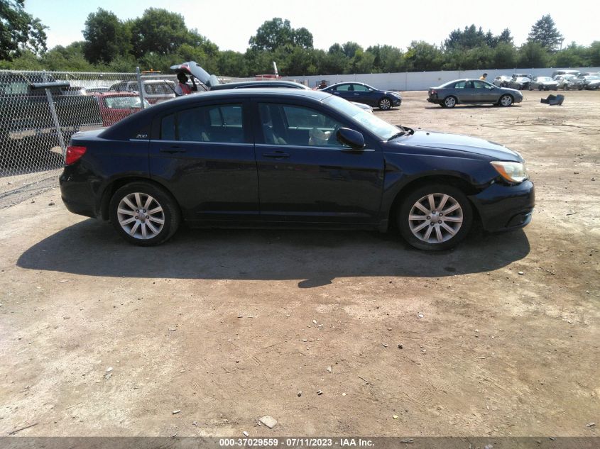 2013 CHRYSLER 200 TOURING - 1C3CCBBB8DN694528