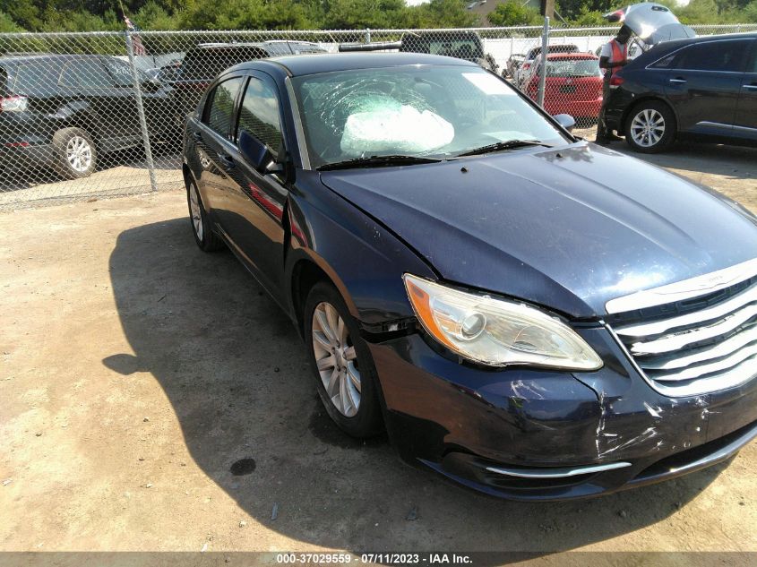 2013 CHRYSLER 200 TOURING - 1C3CCBBB8DN694528