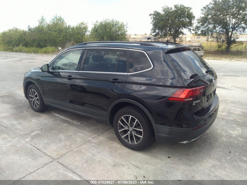 VIN 3VV3B7AX4KM067360 2019 VOLKSWAGEN TIGUAN SE/SEL/SEL R-LINE