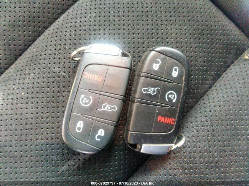2021 JEEP GRAND CHEROKEE LAREDO - 1C4RJFAGXMC711776