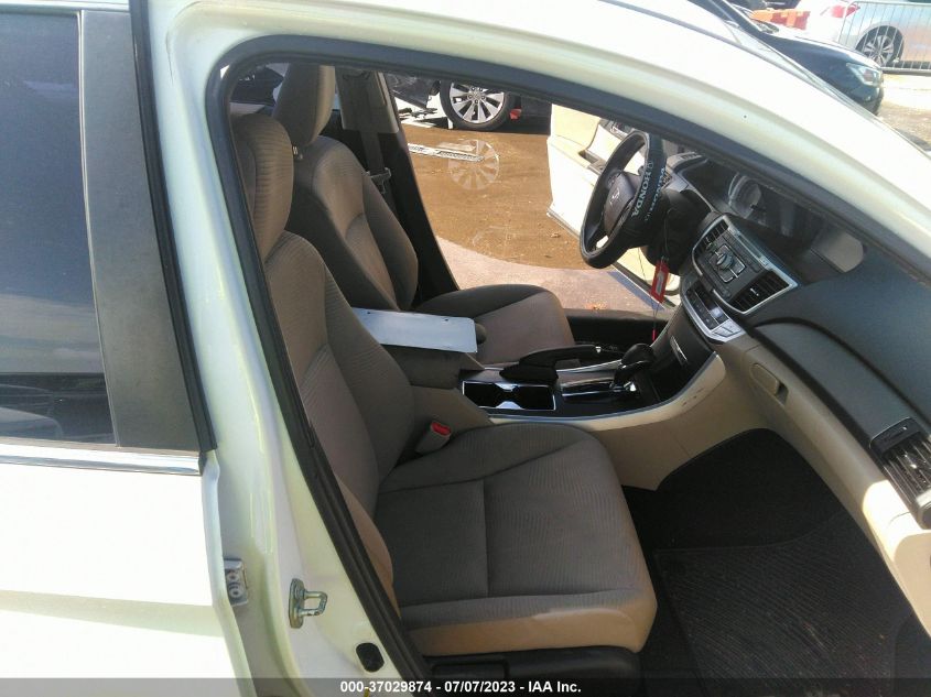 2015 HONDA ACCORD SEDAN LX - 1HGCR2F36FA204614